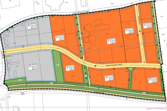 Lageplan eines Baugebiets mit zentral verlaufender Albert‑Schweitzer‑Straße, umgeben von orange und grau markierten Bauparzellen, eingezeichneten Gebäudekonturen, Wegen und grünen Randstreifen.