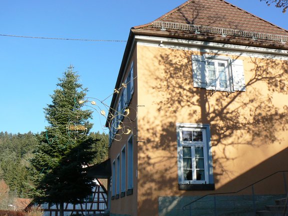 Das Gebäude in dem sich das Rathaus Mühlhausen befindet. 